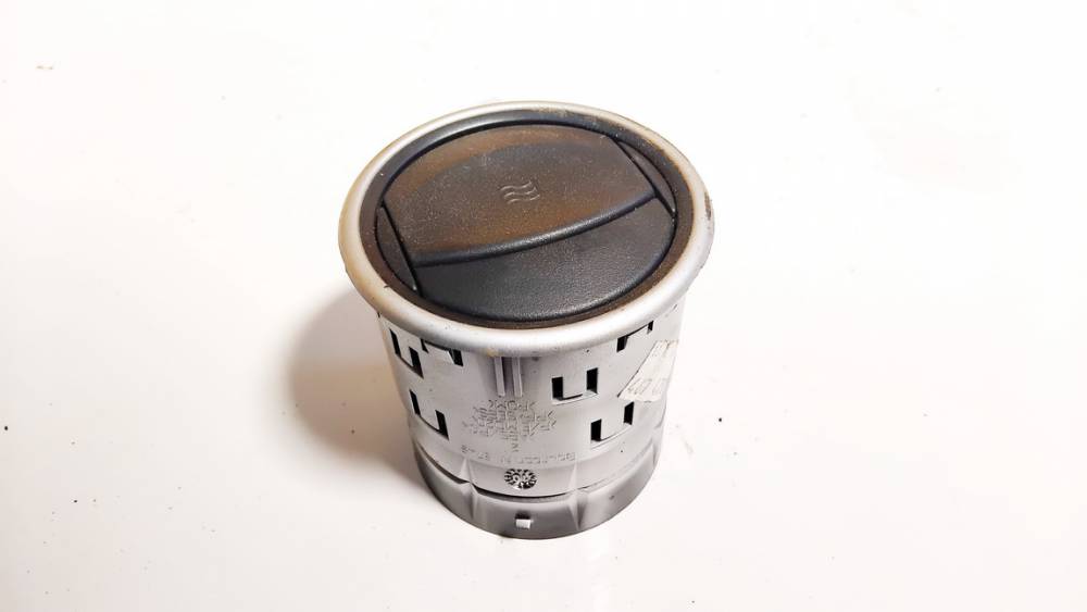 9680899377 Citroen Berlingo 2011 Wloty powietrza do kabiny