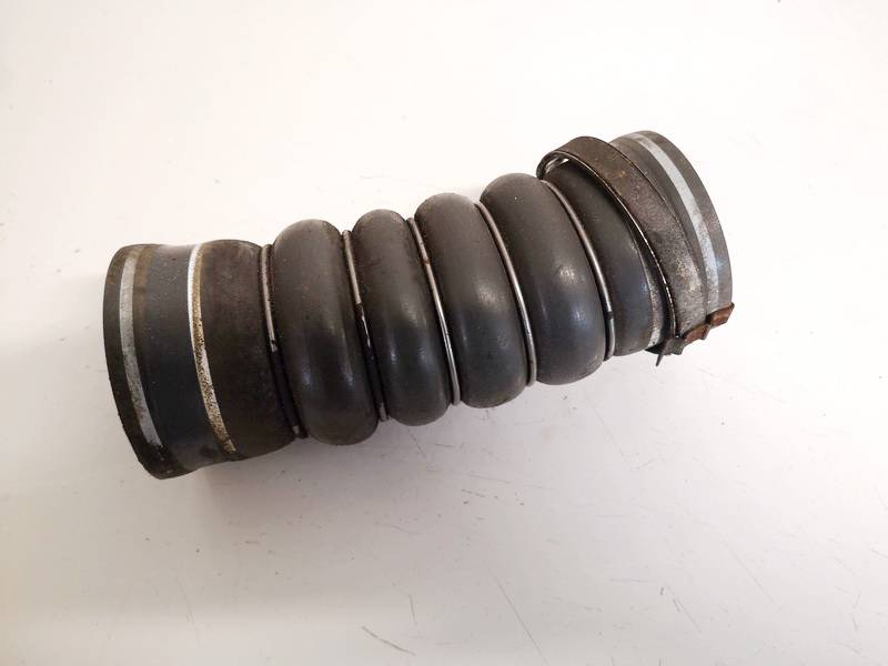 Y6451333XB Mazda 2 2010 Wąż intercoolera