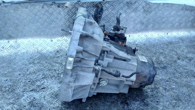 8200859980 Renault Clio 2011 Vaihteisto