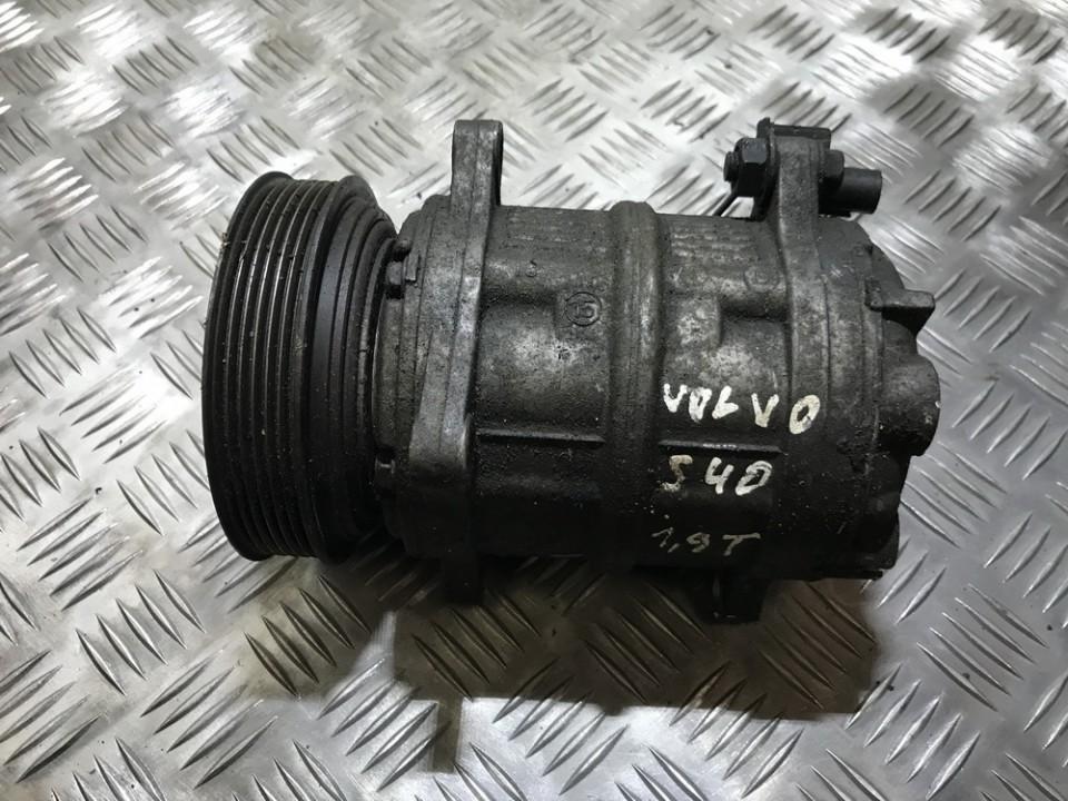 8708581 30612618 AC AIR Compressor Pump Volvo V70 1999 2.4L