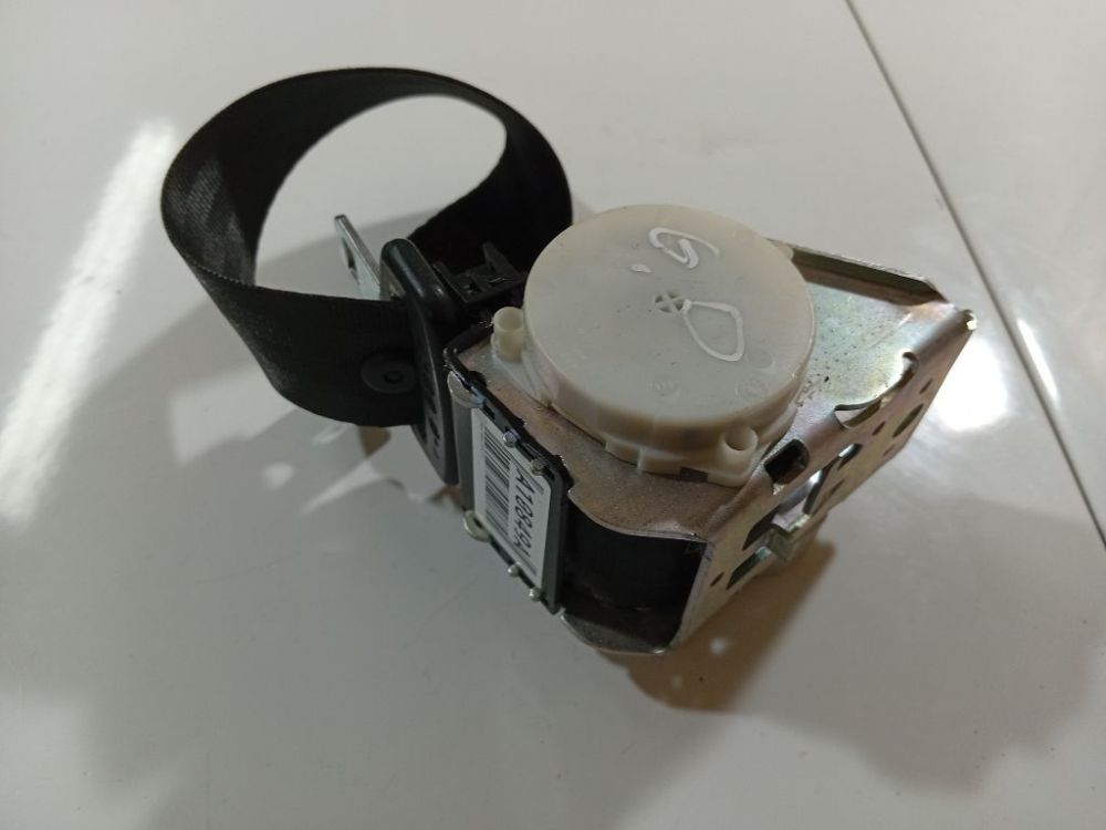 34074772B Ford Focus 2014 Seat belt - REAR RIGHT