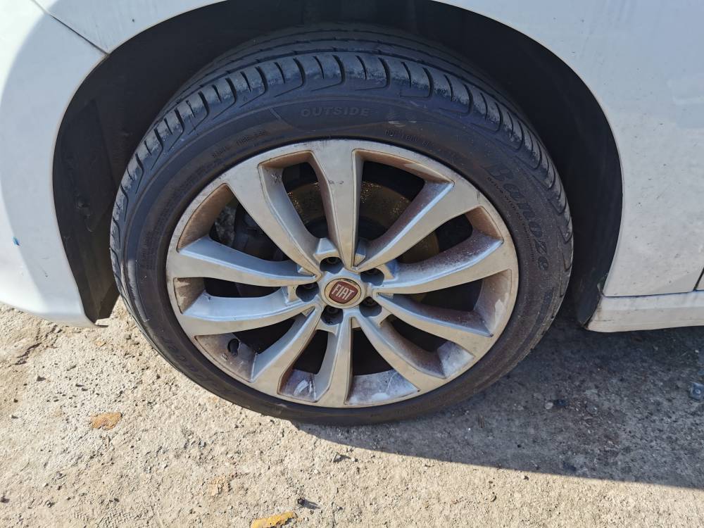 5X98 Fiat Tipo 2017 Liettuan renkaiden komplekti R17