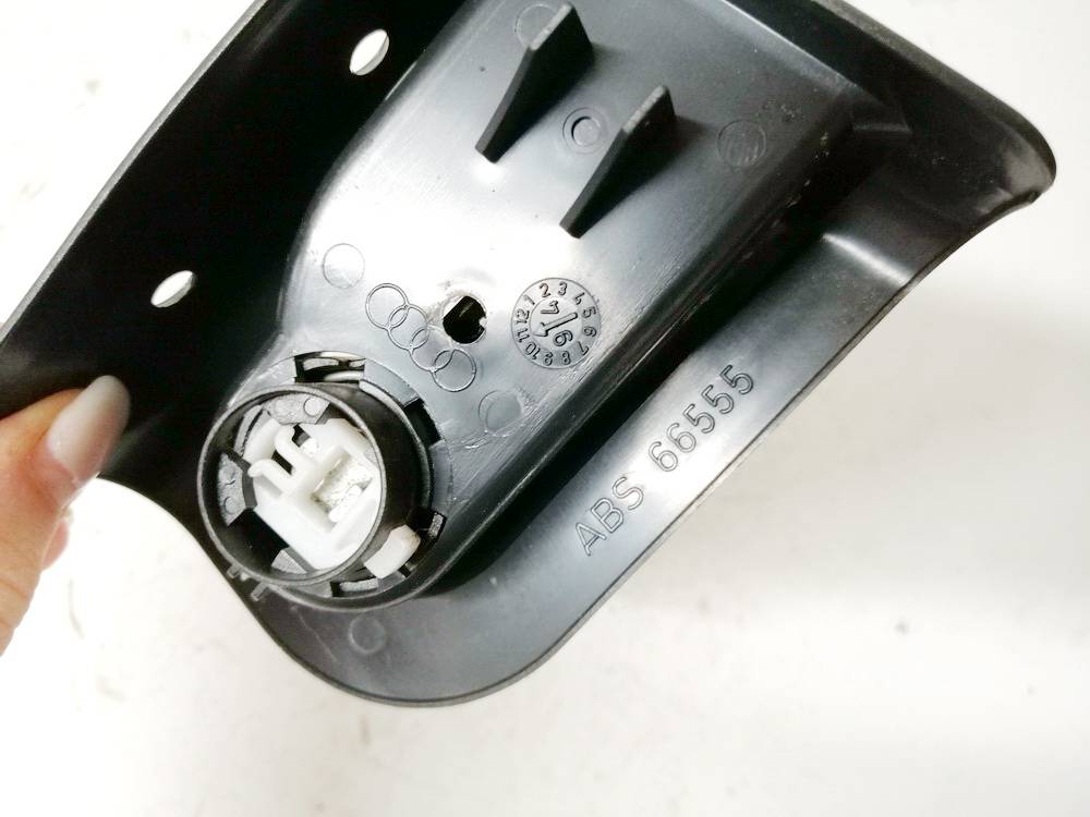 66555 Audi A4 1996 Wykończenie wnętrza (plastikowe elementy) - Thumbnail 3