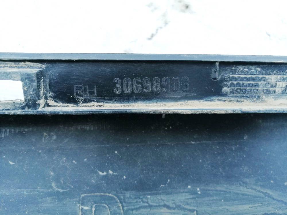30698906 Volvo V50 2007 Right Sill Moulding - Thumbnail 3