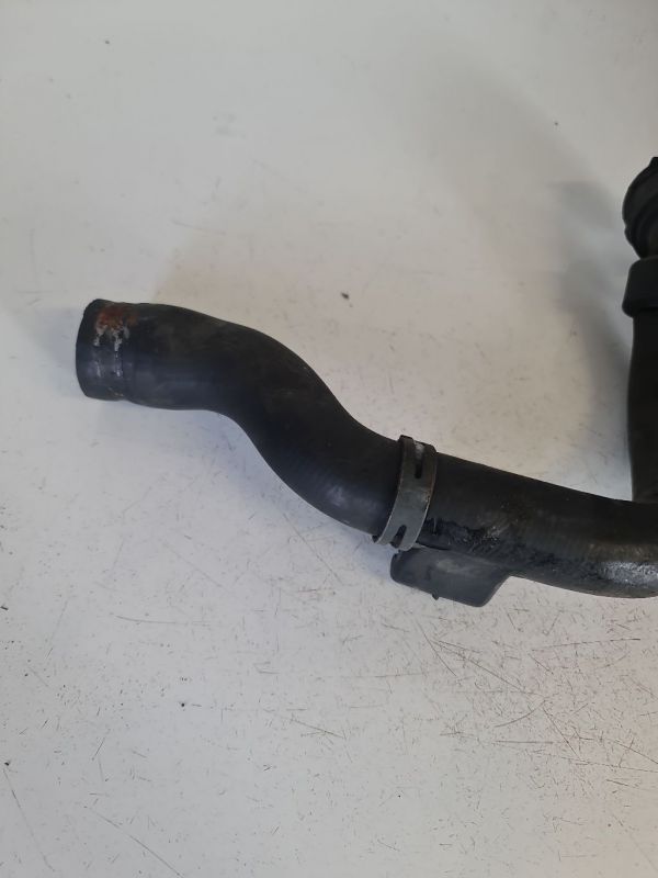 8D0121101AD Volkswagen Passat 2000 Radiator Hose (Water Hose) - Thumbnail 2