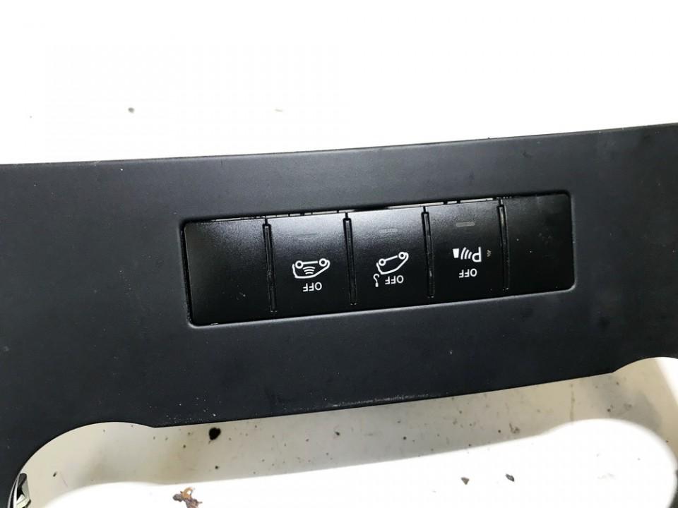 1698208710 Mercedes-Benz A-CLASS 2005 Aide Stationnement Bouton