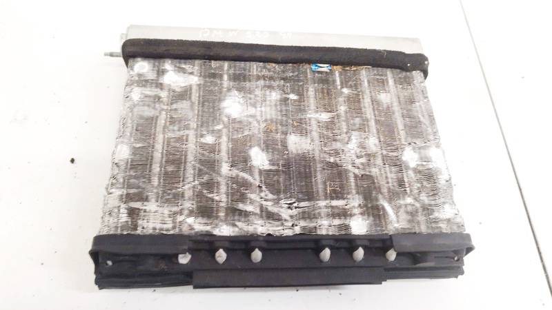 83738409 BMW 5-Series 1997 Chłodnica nagrzewnicy kabiny