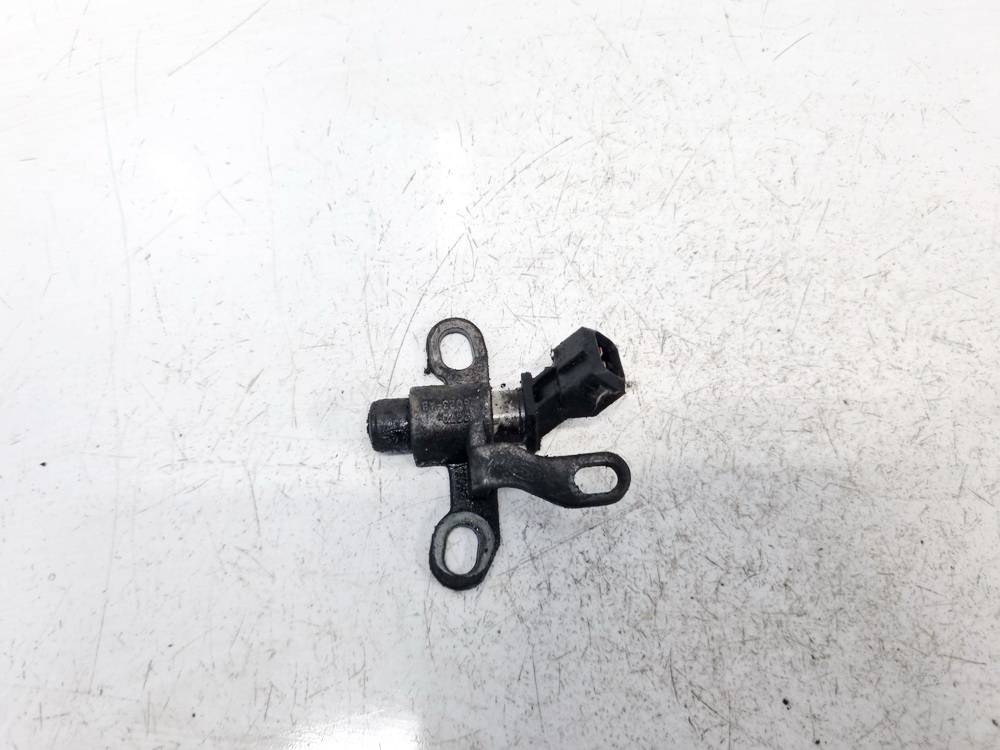 2S7Q6023AB Ford Mondeo 2002 Dolny czujnik Halla