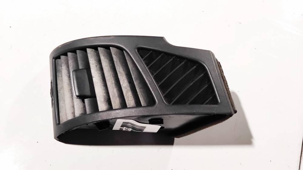 705918712 BMW 1-Series 2004 Dash Vent (Air Vent Grille)
