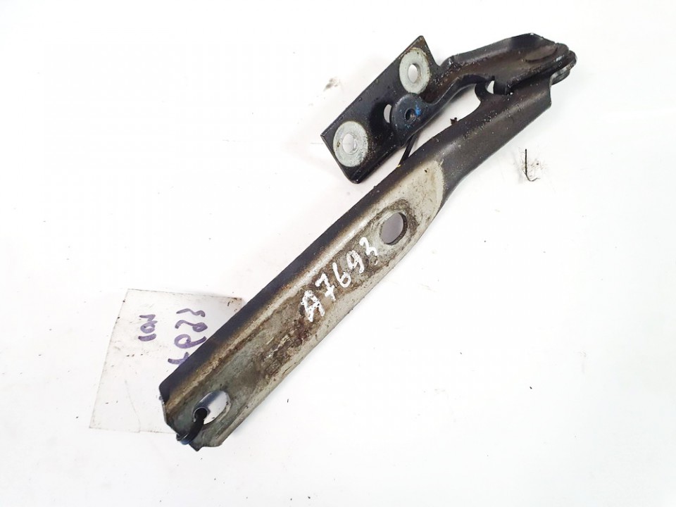 3B0823302A Skoda Superb 2006 Hood bonnet Hinge - FRONT RIGHT