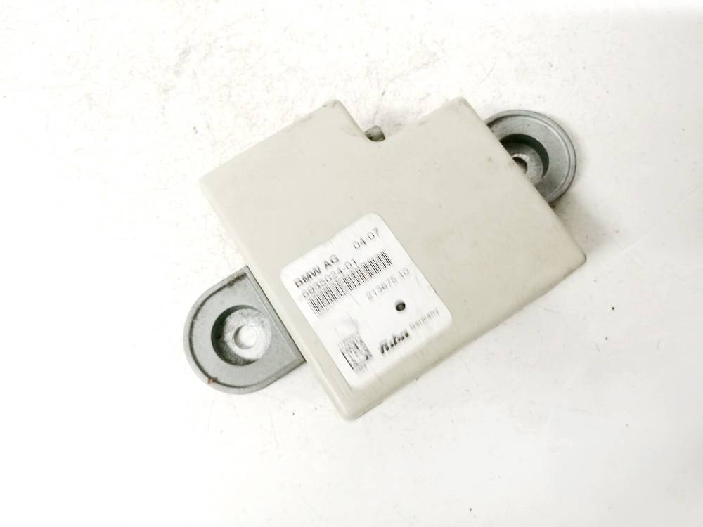 693502401 BMW 3-Series 2006 Antenna Module Unit