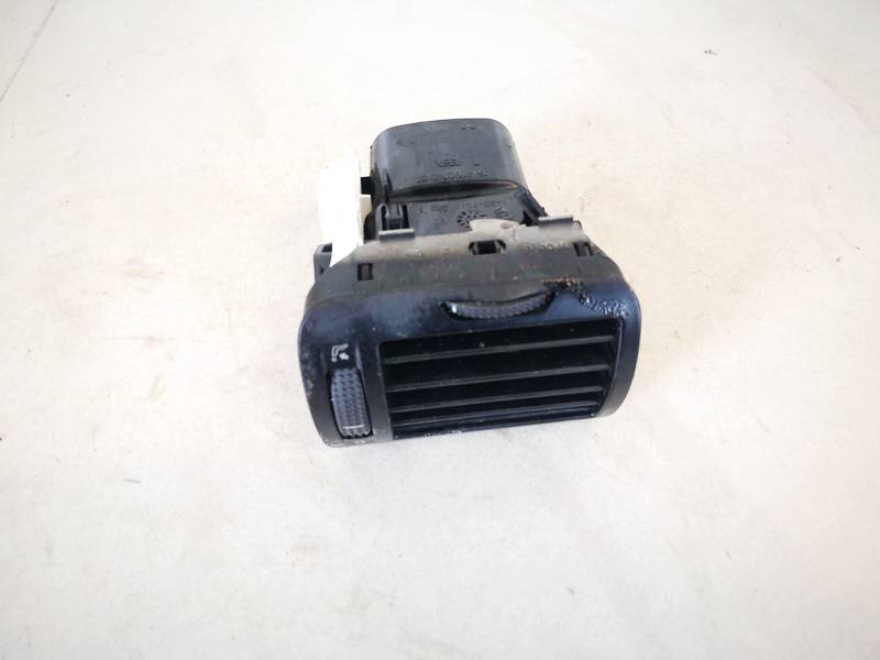 3B0819703D Volkswagen Passat 2000 Dash Vent (Air Vent Grille)