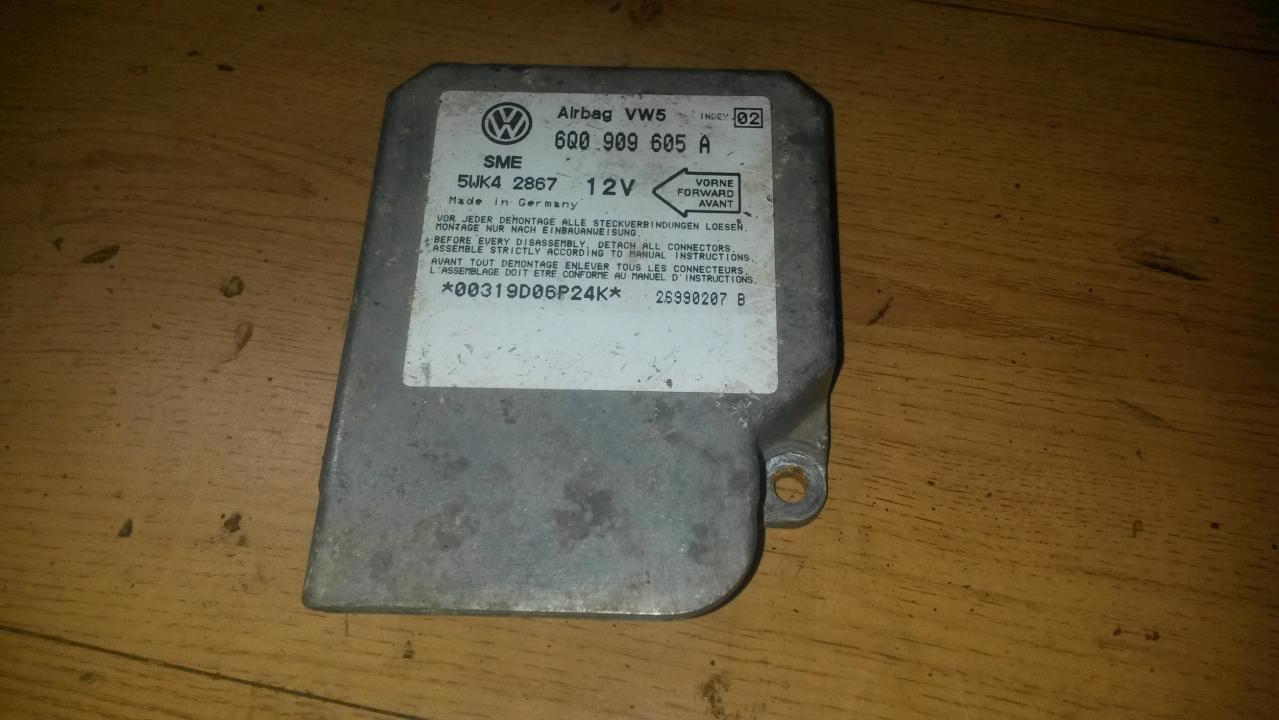 1C0909605A Volkswagen Golf 2001 Airbag crash sensors module