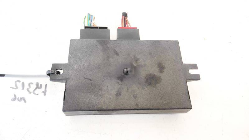 8P0907383 Skoda Octavia 2005 Przekaźnik haka holowniczego - Thumbnail 3