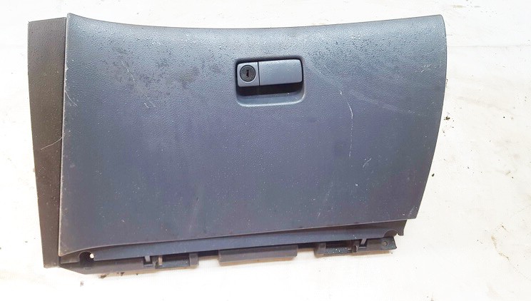 68520AV700 Nissan Primera 2004 Glove Box Assembly