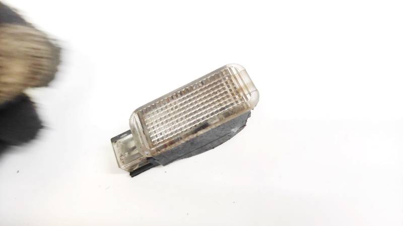 8E0947415 Audi A3 2003 Salono lemputė - Thumbnail 2