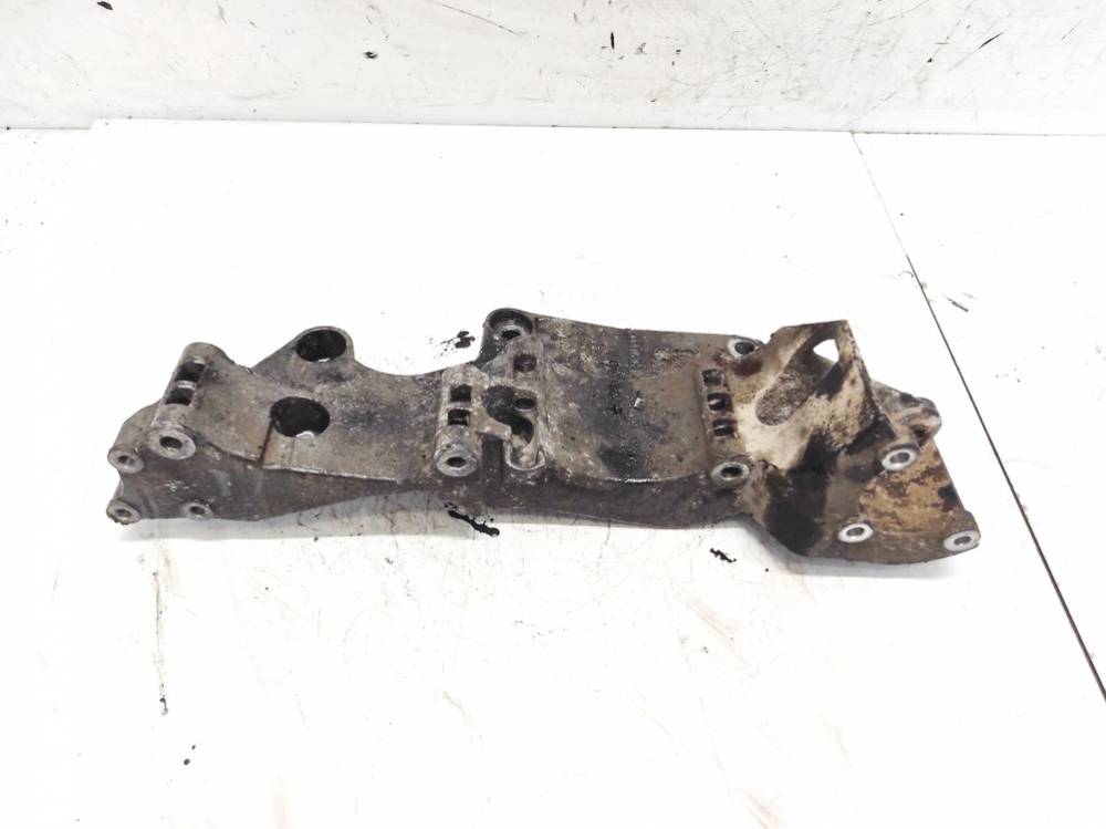 R015903143C Ford Galaxy 2001 Engine Mount Bracket and Gearbox Mount Bracket