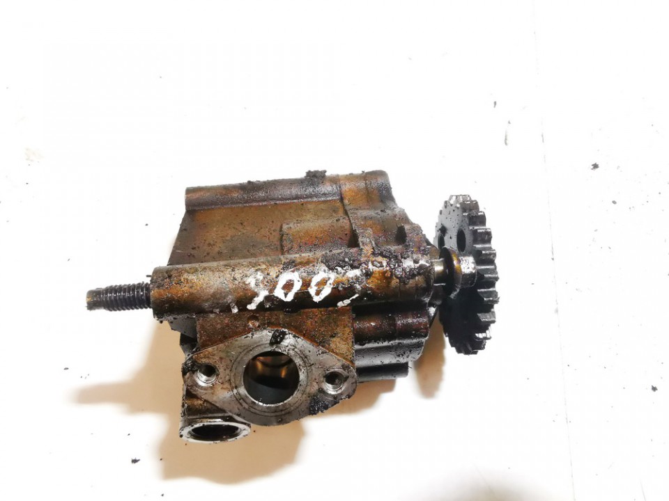 Ford Mondeo 2001 Pompa oleju