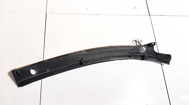 8D1819403A Audi A4 1997 Wiper Muolding - FRONT - Thumbnail 2