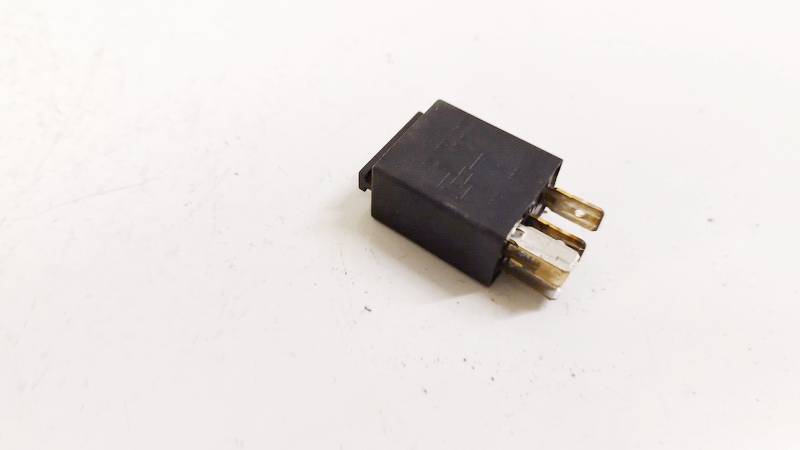 8Z0951253 Audi A3 2005 Relay module - Thumbnail 3