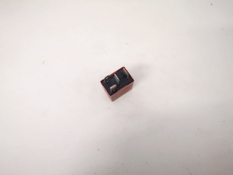 8200263342 29200041 Relay module Opel Vivaro 2012 2.0L EIS01344301