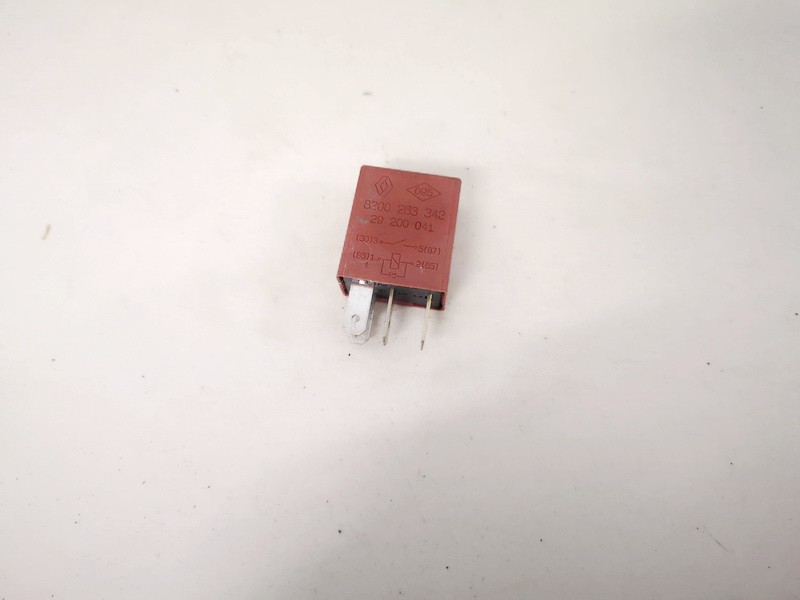 8200263342 29200041 Relay module Opel Vivaro 2012 2.0L EIS01344301