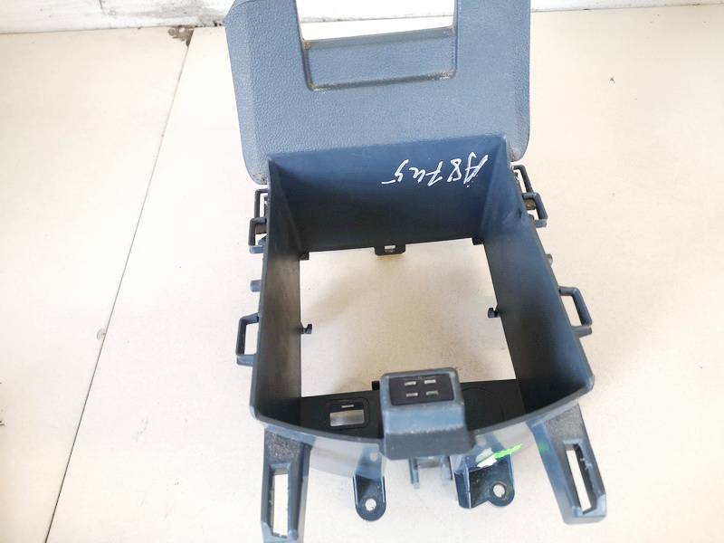 AM51R044H60B Ford Grand C-Max 2011 Salono apdaila (plastmases)