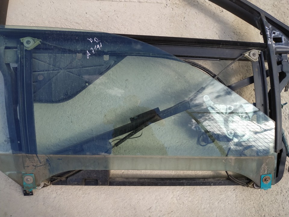 Audi A3 2000 Oven lasi - EDESSÄ OIKEALLA