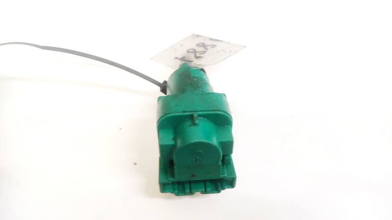 1C0945511A Skoda Octavia 2002 Датчик включения стоп-сигнала - Thumbnail 2