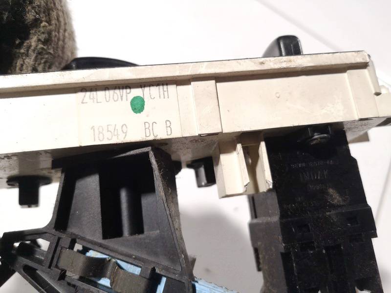 24L06VPYC1H Ford Transit 2007 Climate Control Panel (heater control switches) - Thumbnail 3