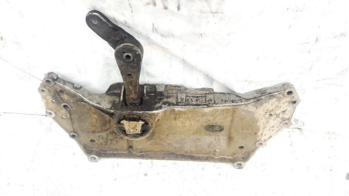 Volkswagen Touran 2003 Subframe - FRONT