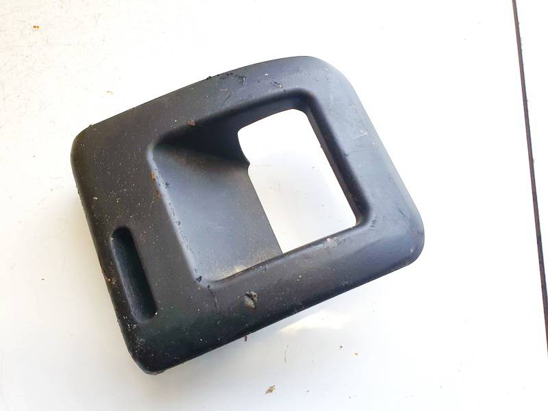 8P0885880RE Audi A3 2003 PLASTICOS-Otros repuestos del interior