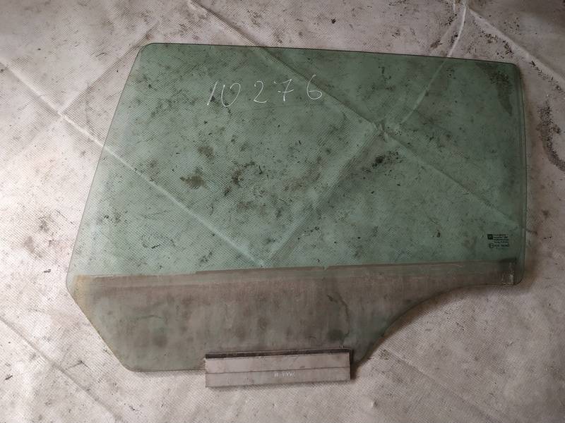 AS2 Opel Astra 2005 Oven lasi - TAKANA VASEMMALLA