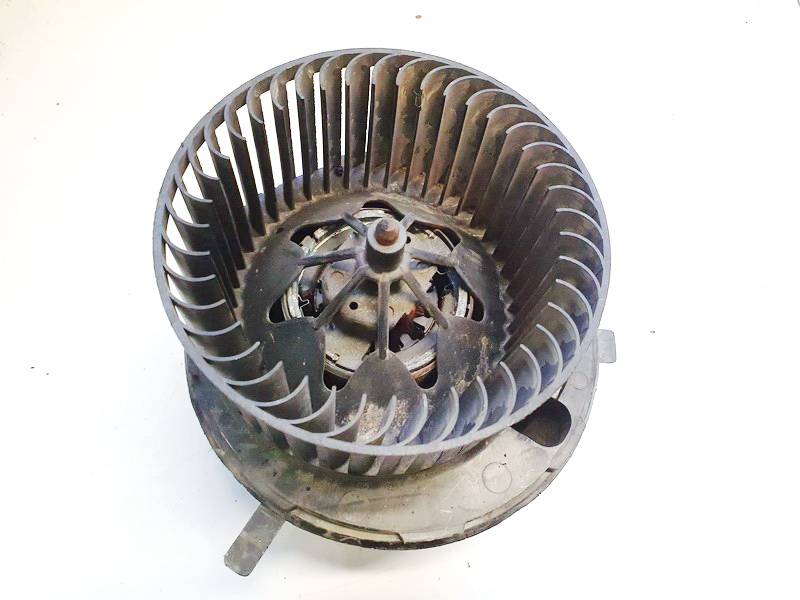 F983228M Volkswagen Touran 2005 Heater blower assy