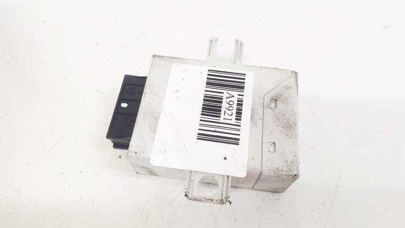 61356905666 BMW 3-Series 2004 Muut tietokoneet - Thumbnail 2