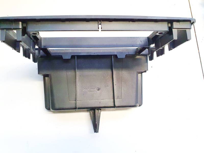 3B0858069K Volkswagen Passat 2000 Sisätilan koristelu (muovit) - Thumbnail 2