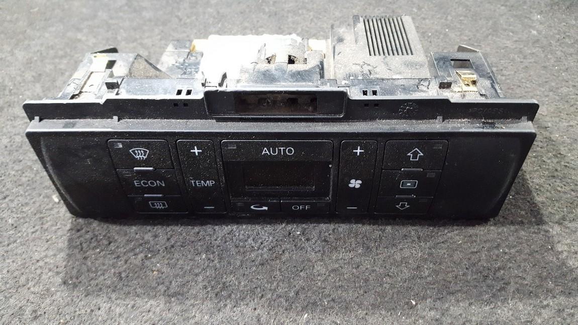8D0820043M Climate Control Panel (heater control switches) Audi A4 1999