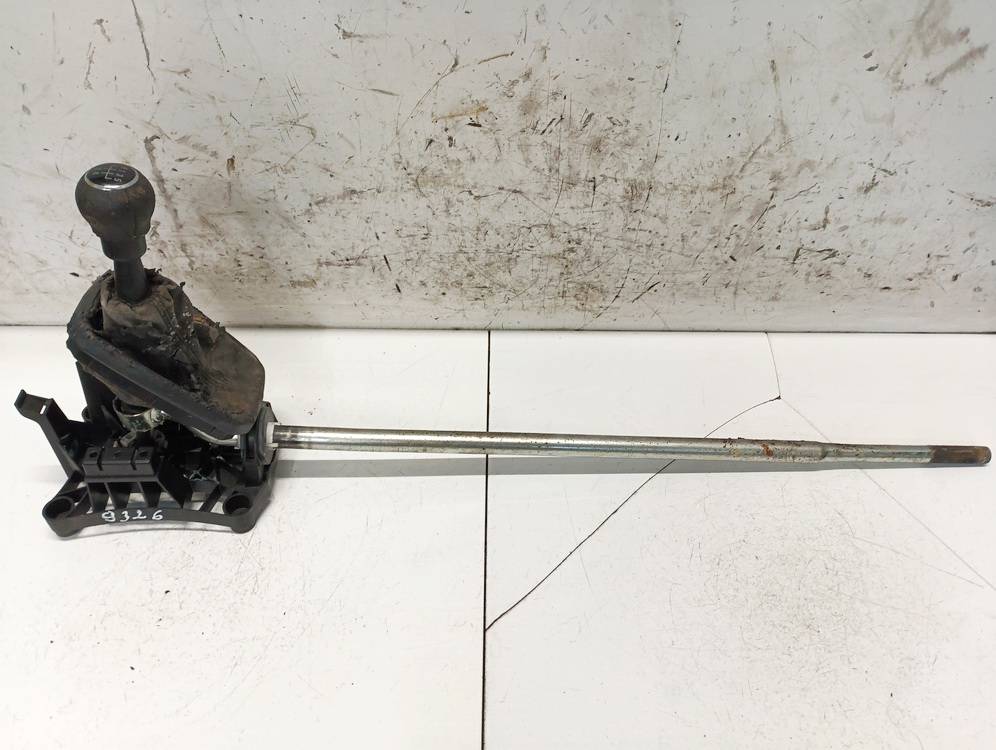 009021210 Opel Tigra 2005 Begiu perjungimo kulisa mechanine