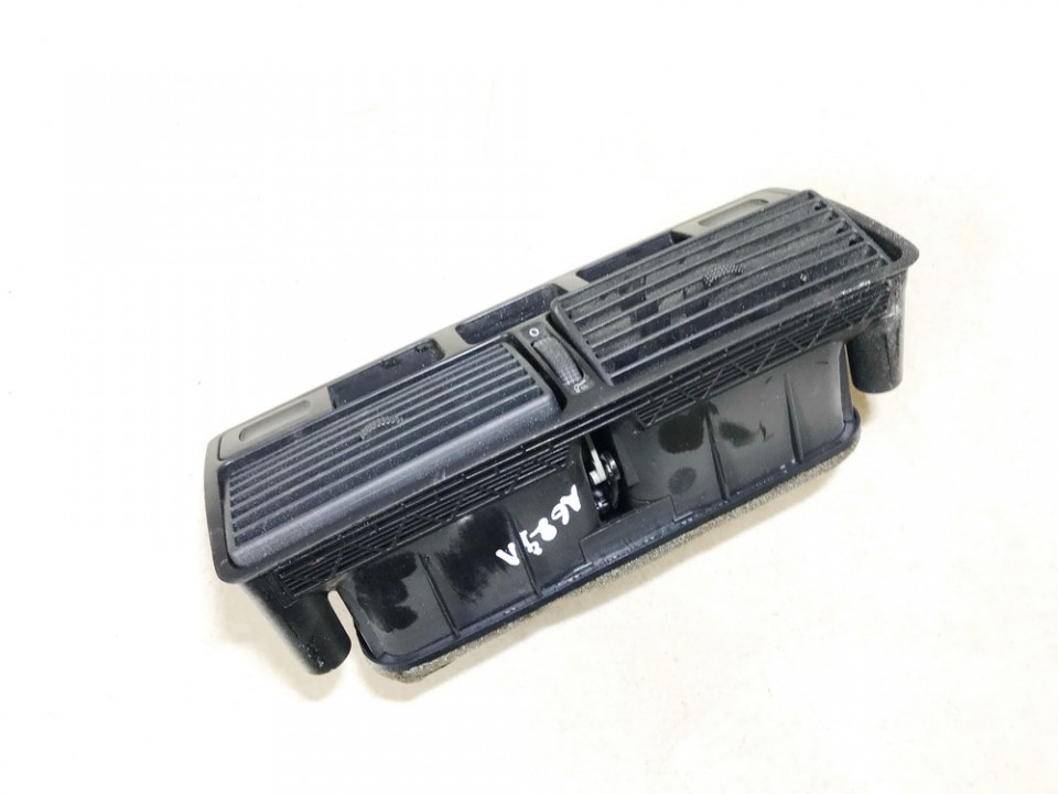 1J0819736C Volkswagen Golf 2001 Dash Vent (Air Vent Grille)