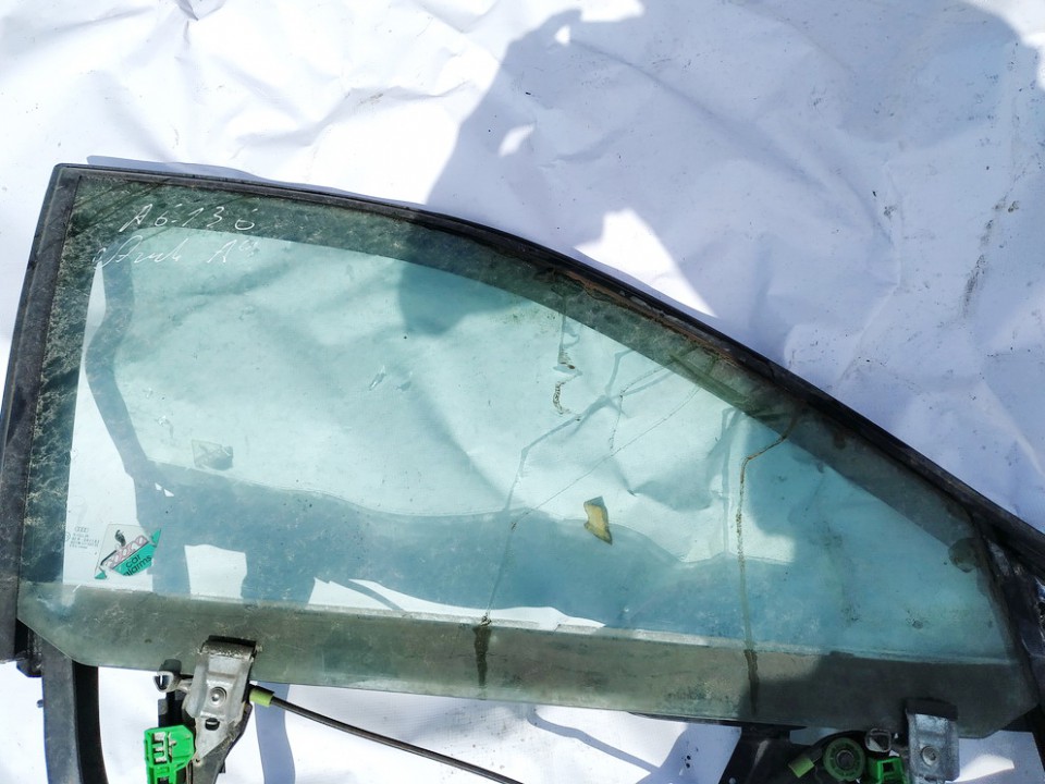 Audi A4 1996 Door-Drop Glass - FRONT RIGHT