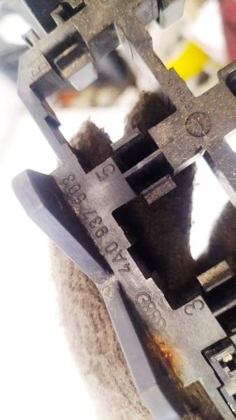 4A0937503 Audi 100 1994 Fuse box - Thumbnail 3
