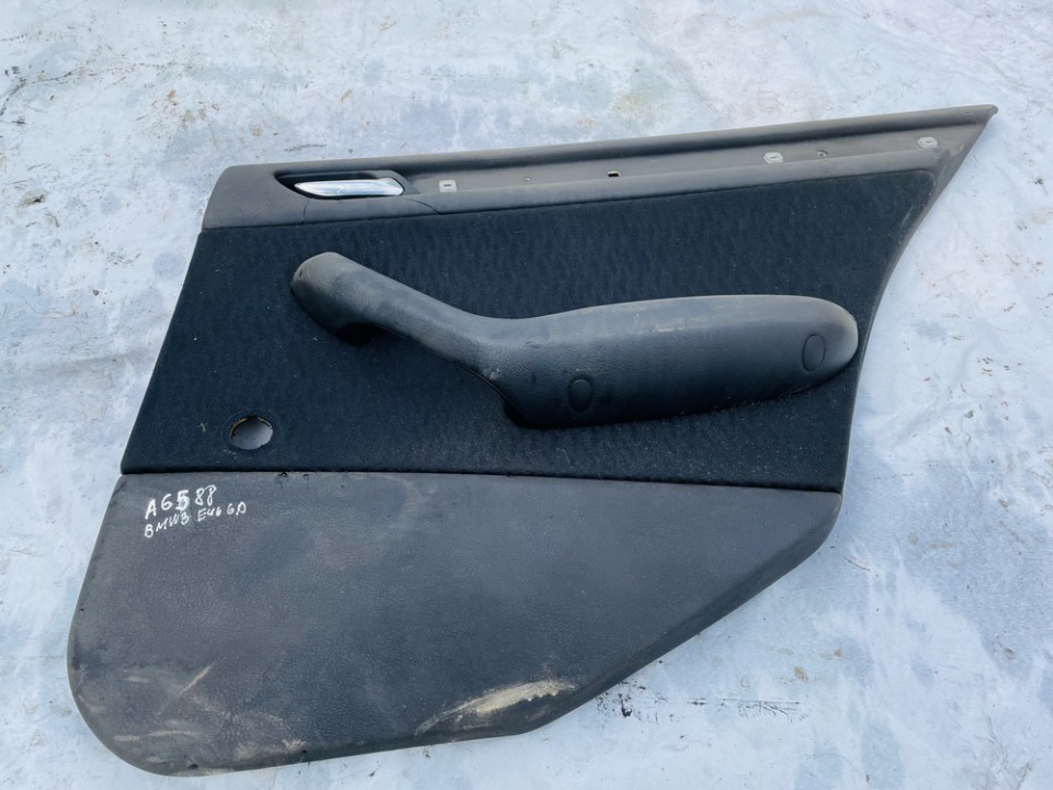 5756490 BMW 3-Series 2001 Durvju apšuvums - AIZMUGURE PA LABI