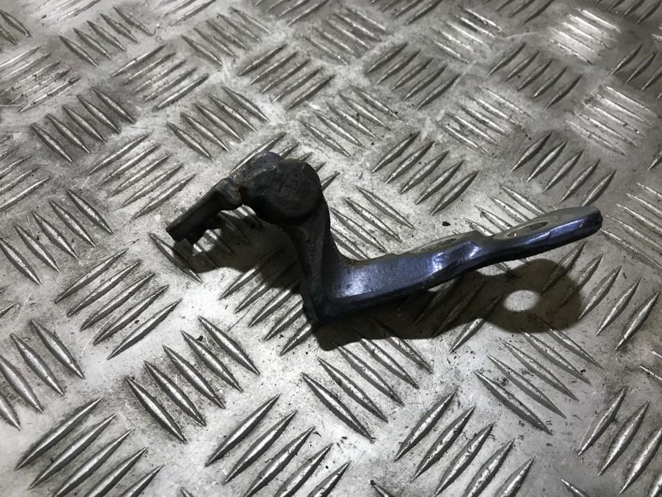 Ford Focus 2006 Priekiniu duru vyris P.