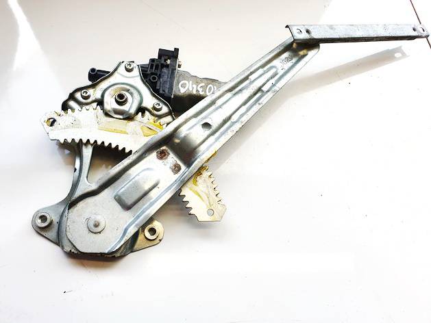 Mitsubishi Eclipse Cross 2019 Oven Ikkunan Nostaja - TAKANA OIKEALLA