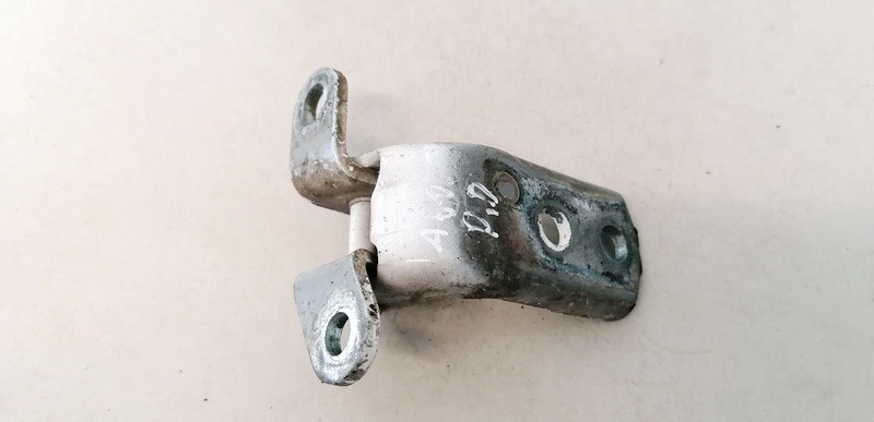 Toyota Corolla Verso 2003 Priekiniu duru vyris P. - Thumbnail 2