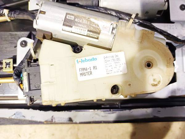 17011080 Renault Espace 2004 Silniczek szyberdachu