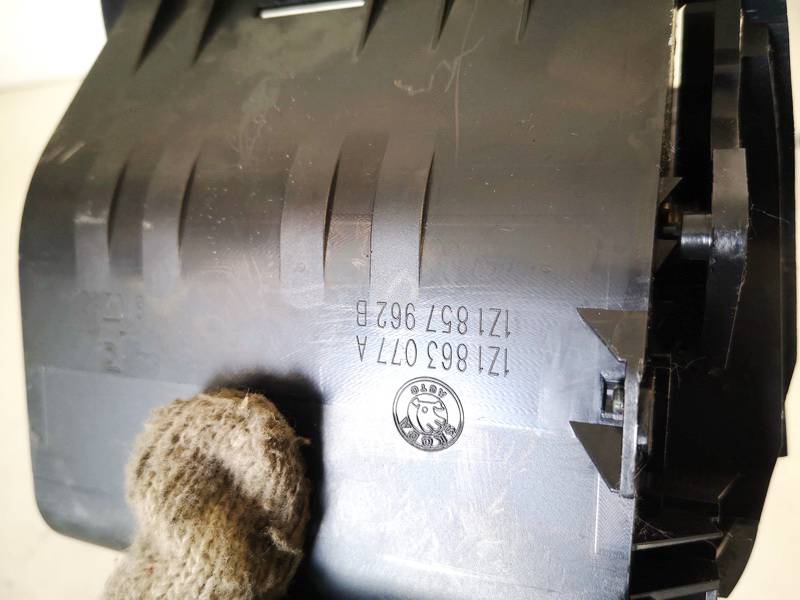 1Z1863077A Skoda Octavia 2007 Pelenine - Thumbnail 3