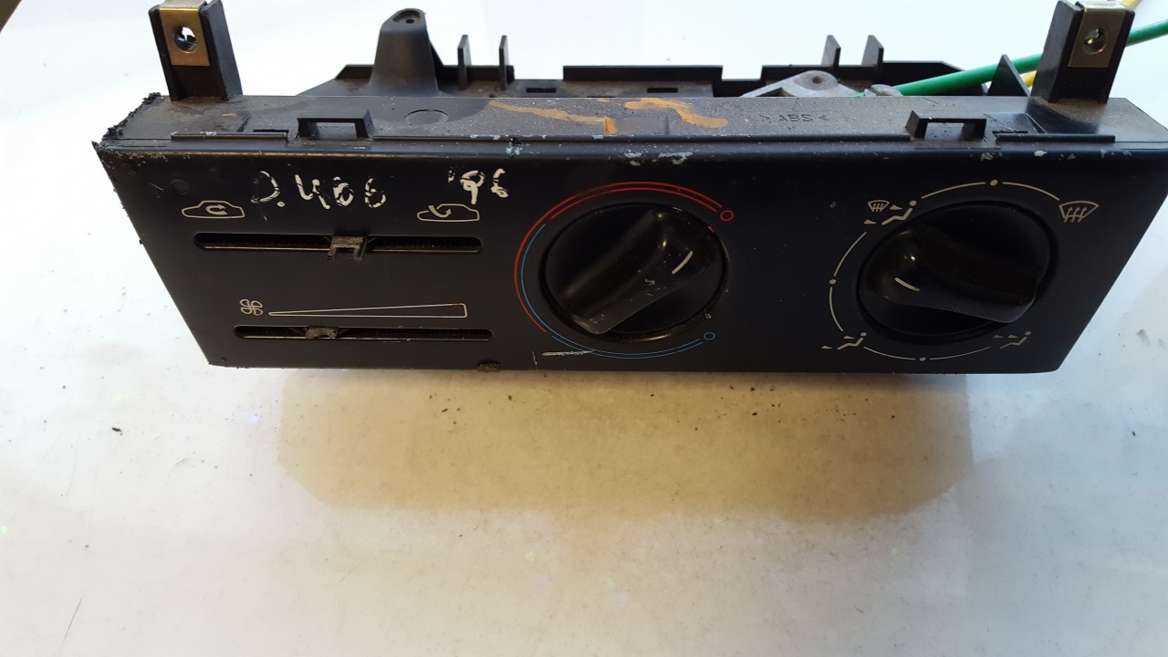 9184941002 Peugeot 406 1996 Climate Control Panel (heater control switches)
