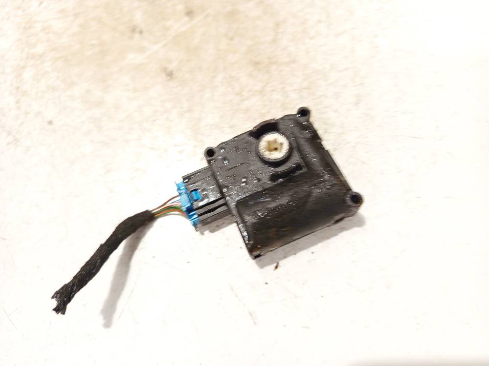 4F0820511A Audi A6 2006 Sildītāja vārsta motoriņš - Thumbnail 2