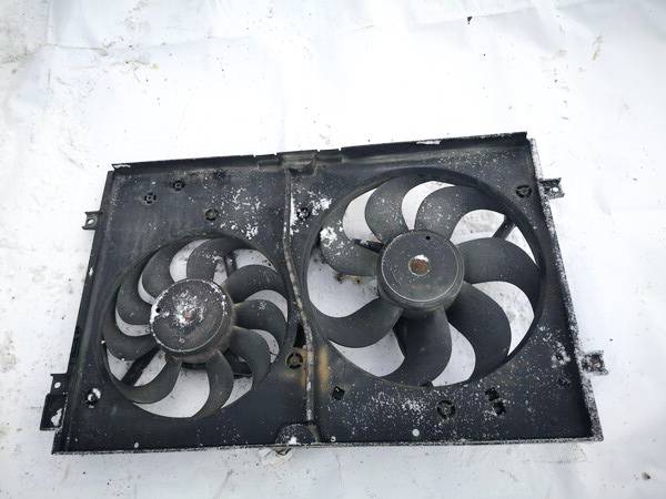 1J0121207M Volkswagen Bora 1999 Diffuser, Radiator Fan